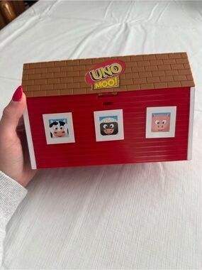 UNO MOO! Kids Barn Playset Game - Red